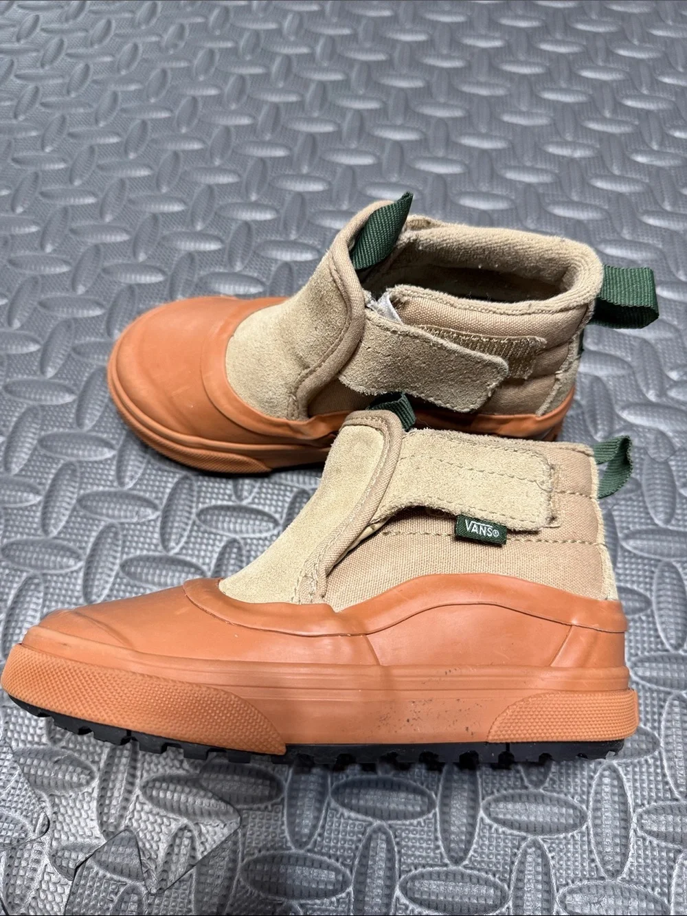 Vans Kids Tan Suede & Brown Rubber Outdoor Boots